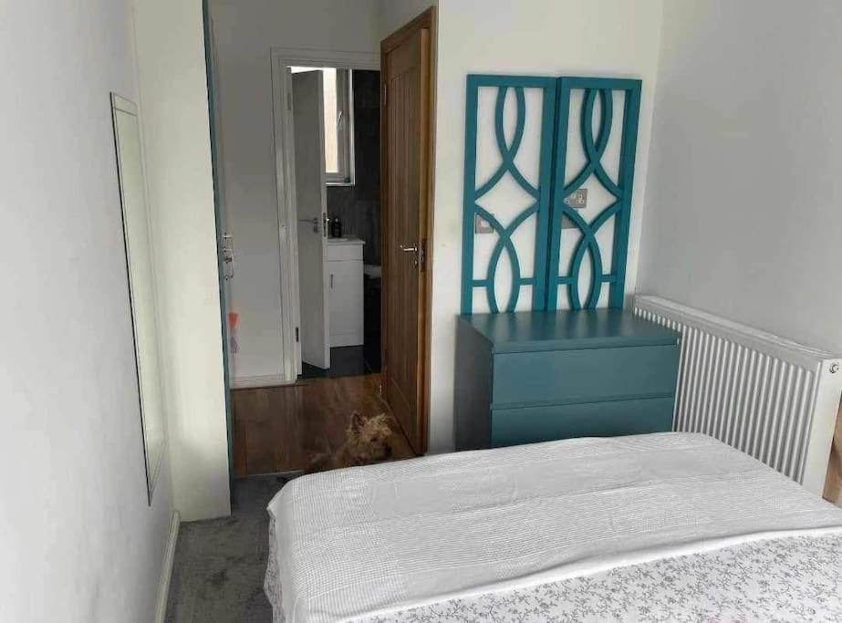 Apartamento Dollis Hill One Bedroom Nw2 *